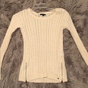 Ivory American Eagle Sweater (XS)